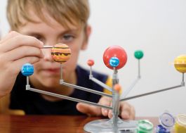 4m kidz labs solar system planetarium model